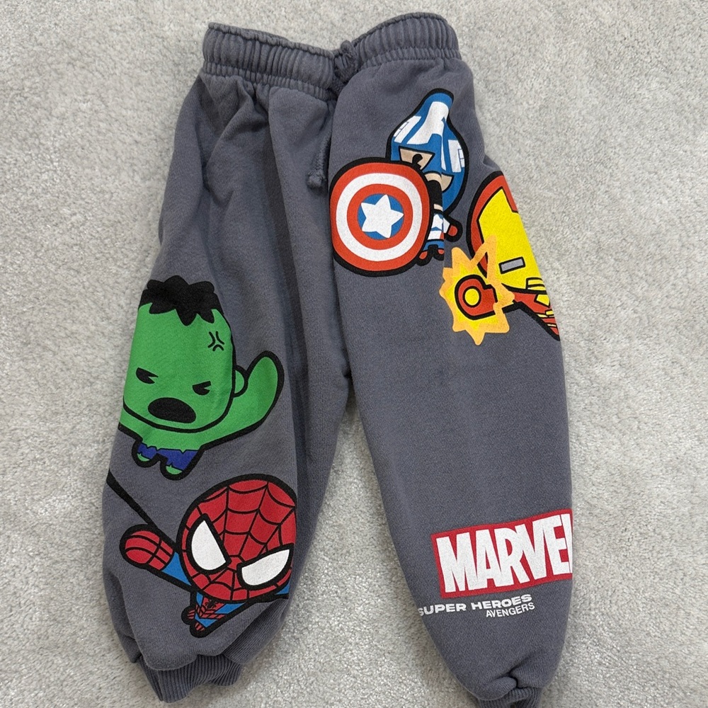 Zara Marvel boys grey spidey hulk iron man captain America sweatpants size 3
